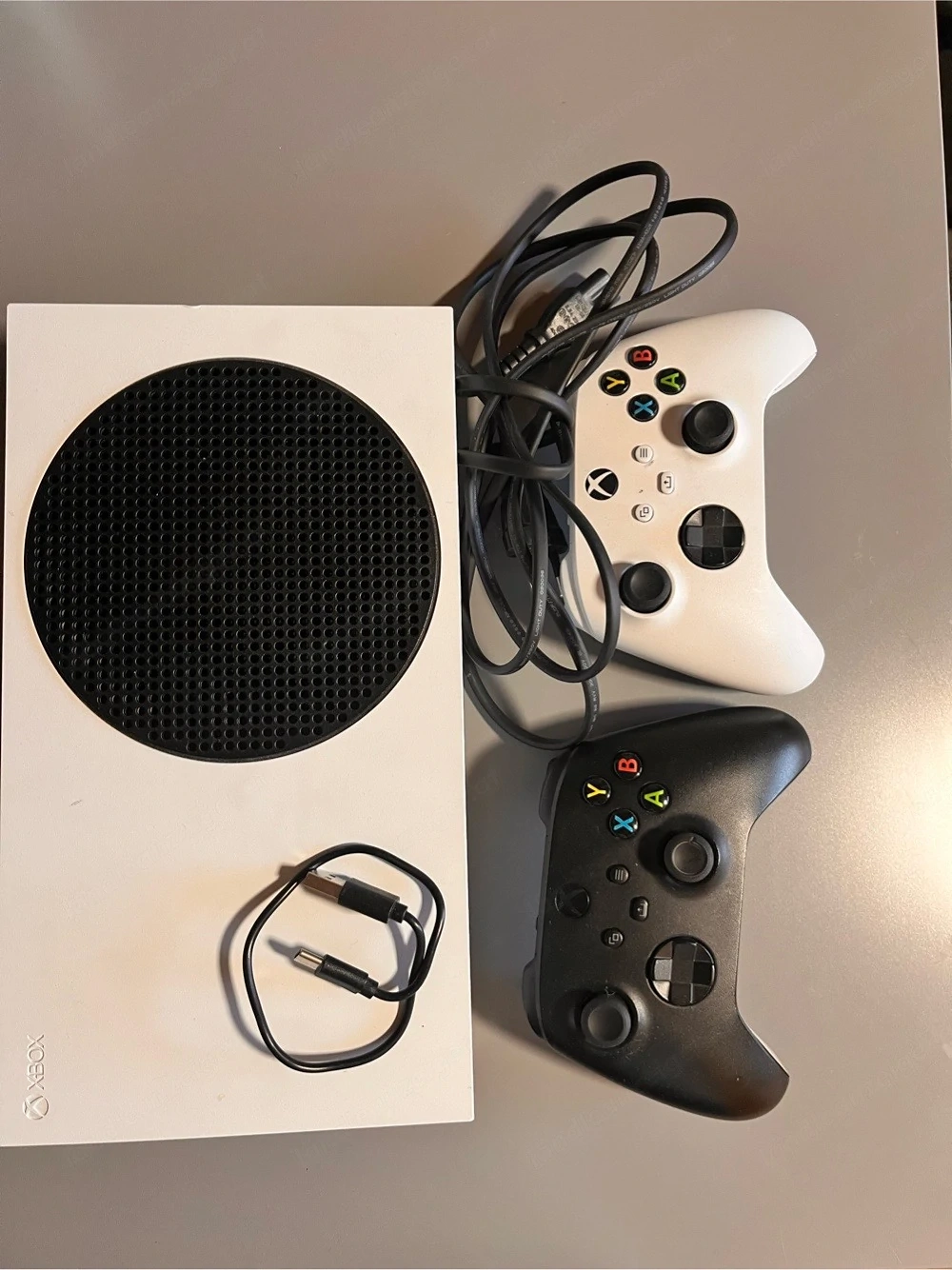 Xbox series S mit 2 controller 