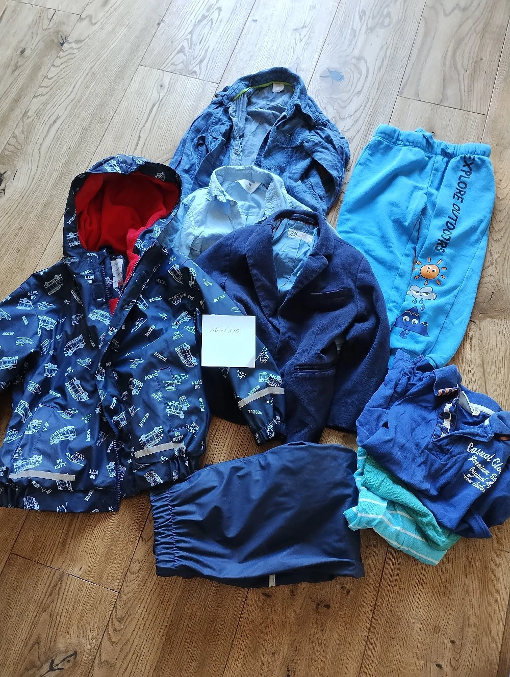 Jungenkleidung 104 110