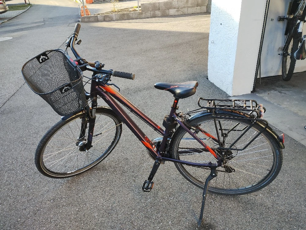 Damenfahrrad + Kindersitz