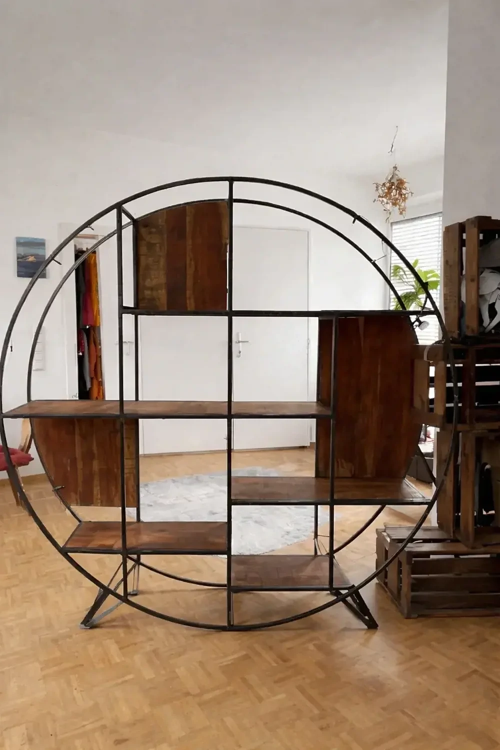 Regal rund Stahlrahmen Holz Blickfang