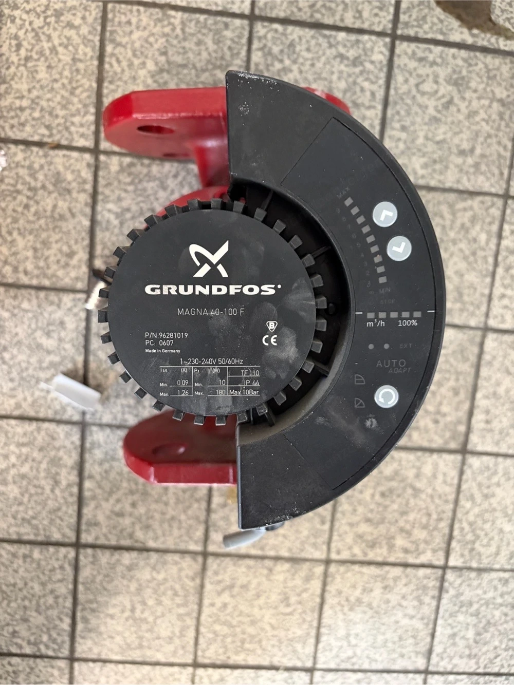 Heizpumpen und Steuerung Gaskessel