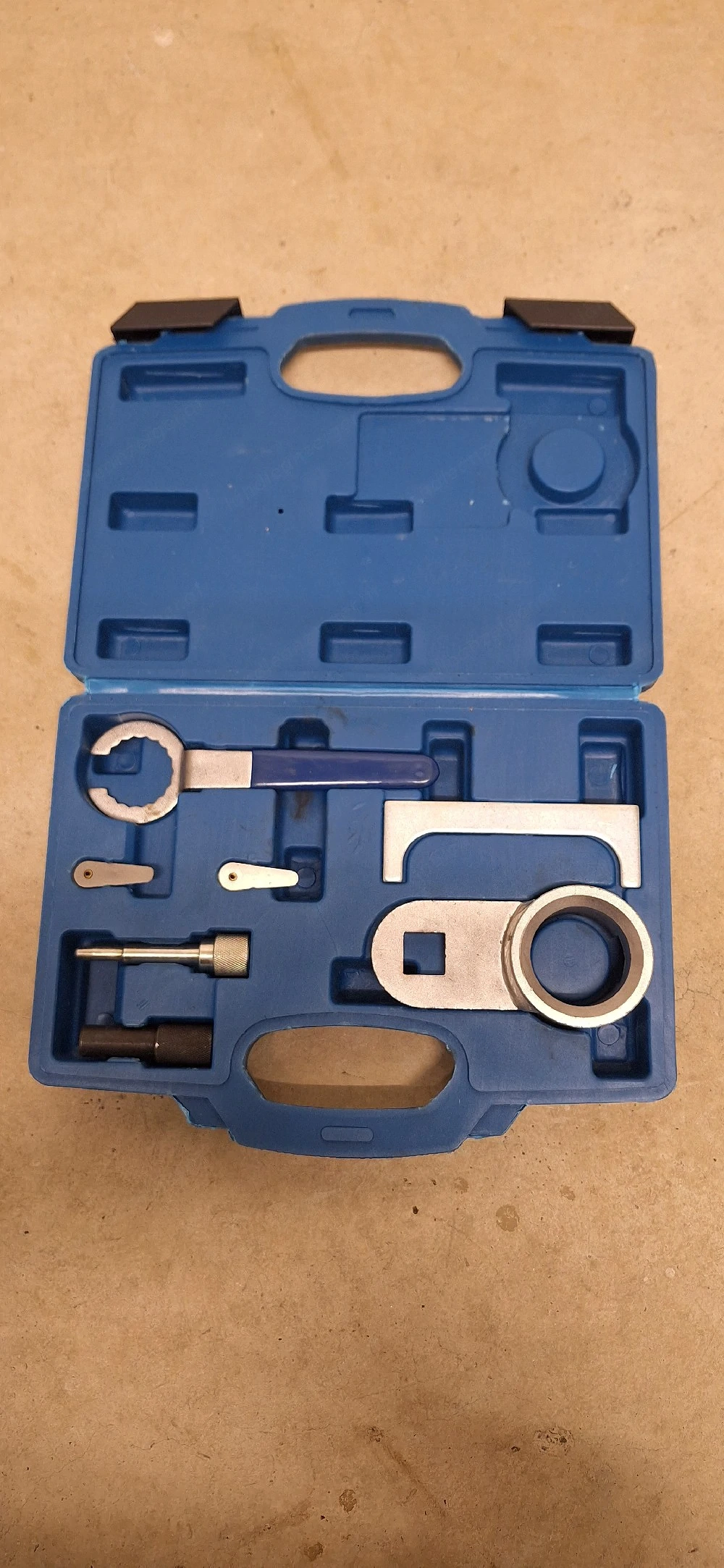 Nockenwelle arretieren Zahnriemen Einstellwerkzeug