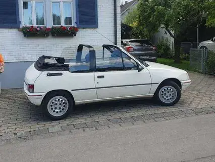 Peugeot 205