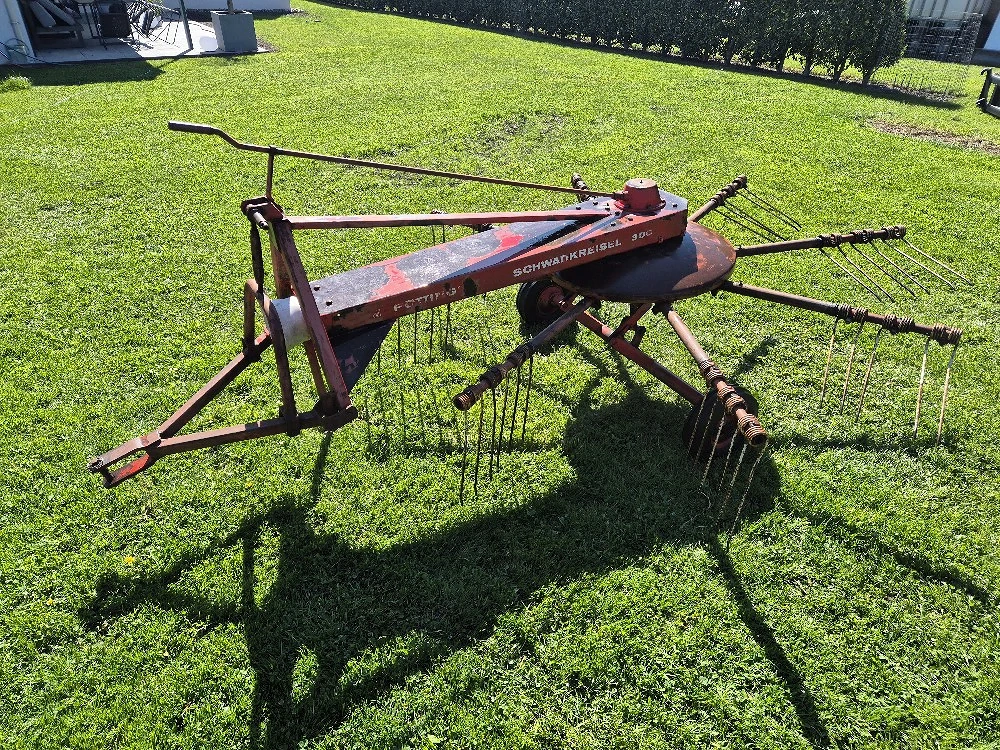 Pöttinger Schwader 300