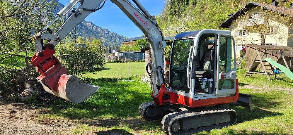 Takeuchi TB 135