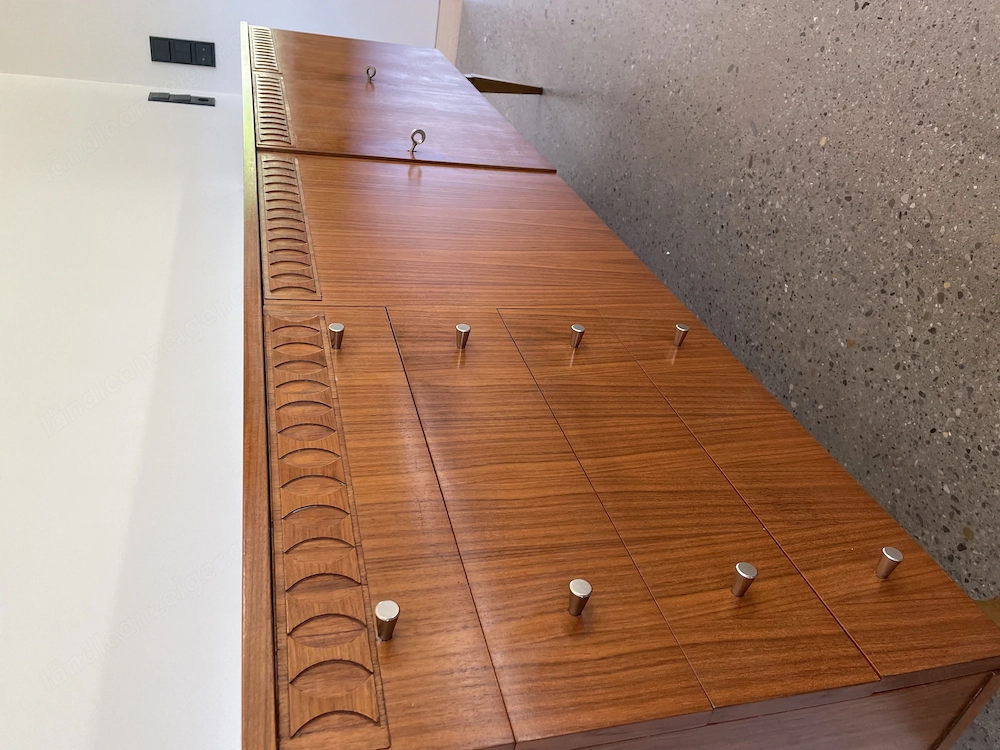 Sideboard Antik Mid-century