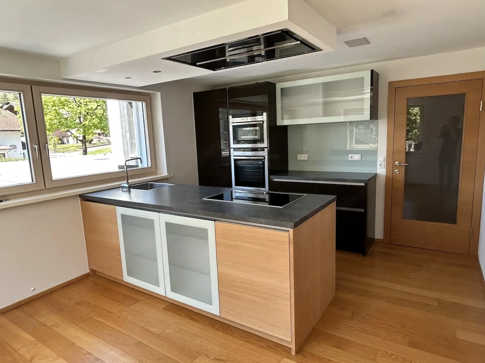 Gut erhaltene Markenküche zu verkaufen