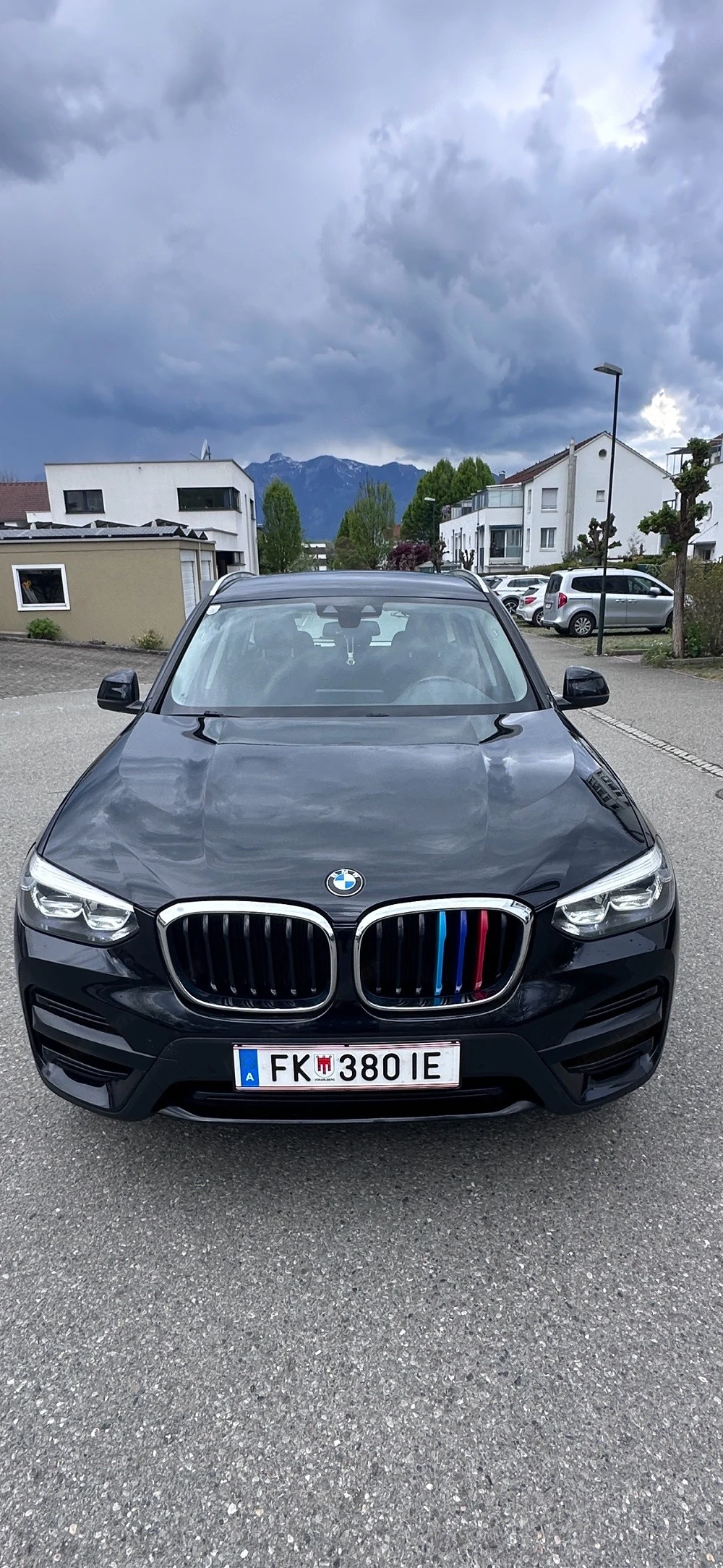 BMW X3 xDrive20d der Modell G01 neu vorgeführt (Pickerl TÜV gültig bis 01 2027 8-fach bereift 