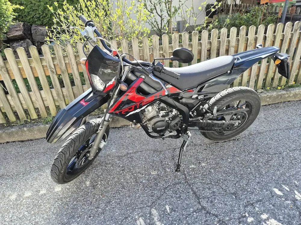 verkaufe Rieju MRT 50 (Moped) neuwertig