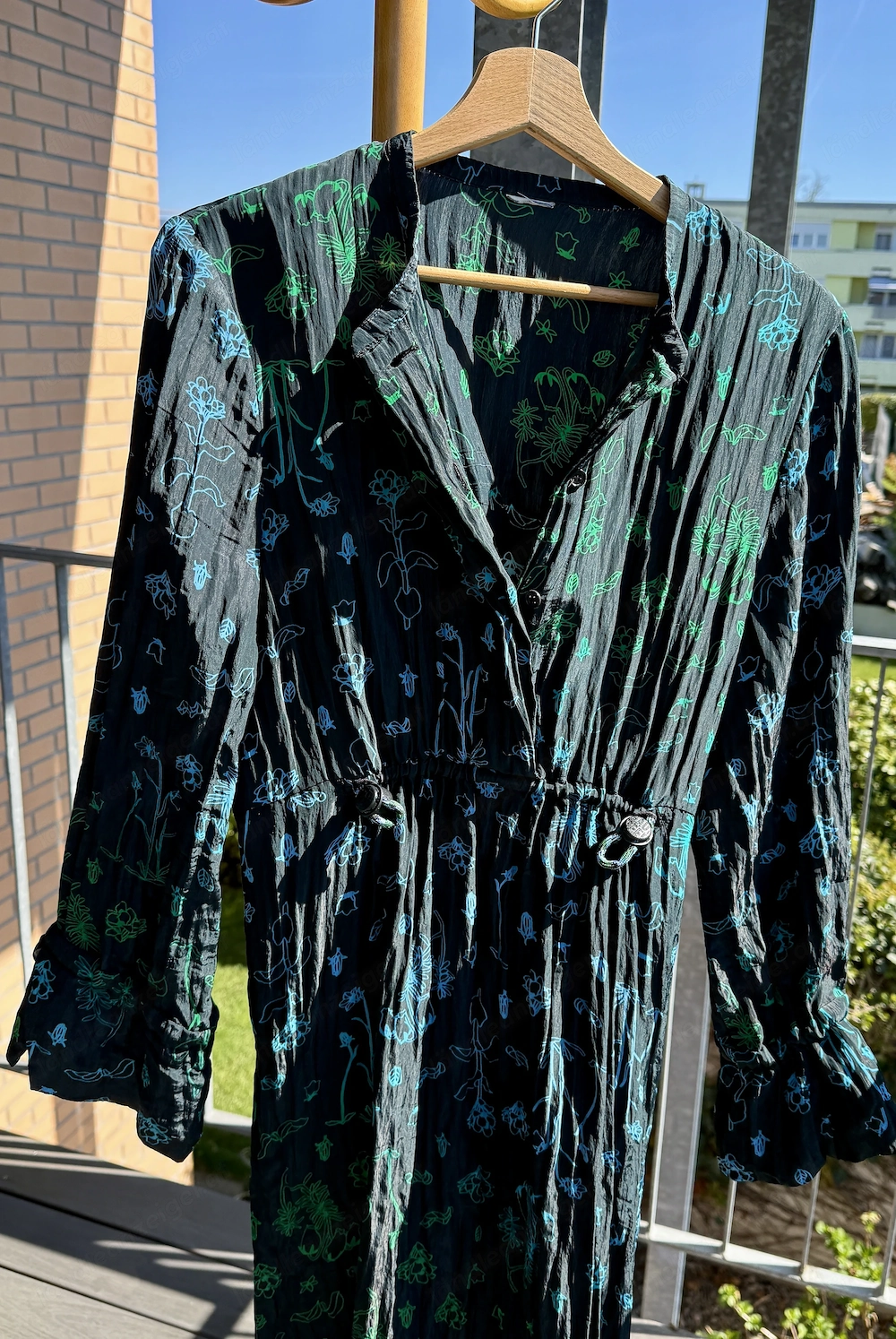 Neues modernes Kleid Baumgarten&Pferd für modebewusste Dame