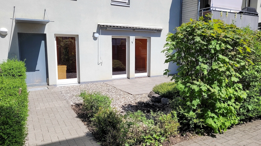 Teilmöblierte Grenznahe 1 Zimmer Garten Wohnung