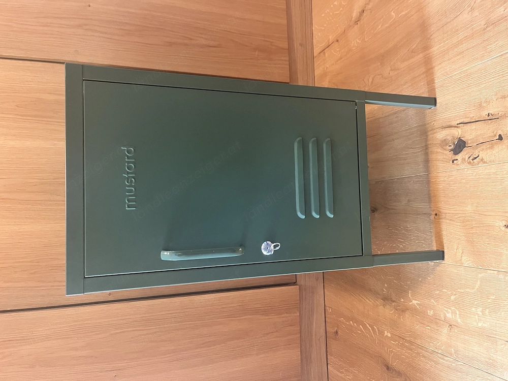 Mustard shorty (Olive)