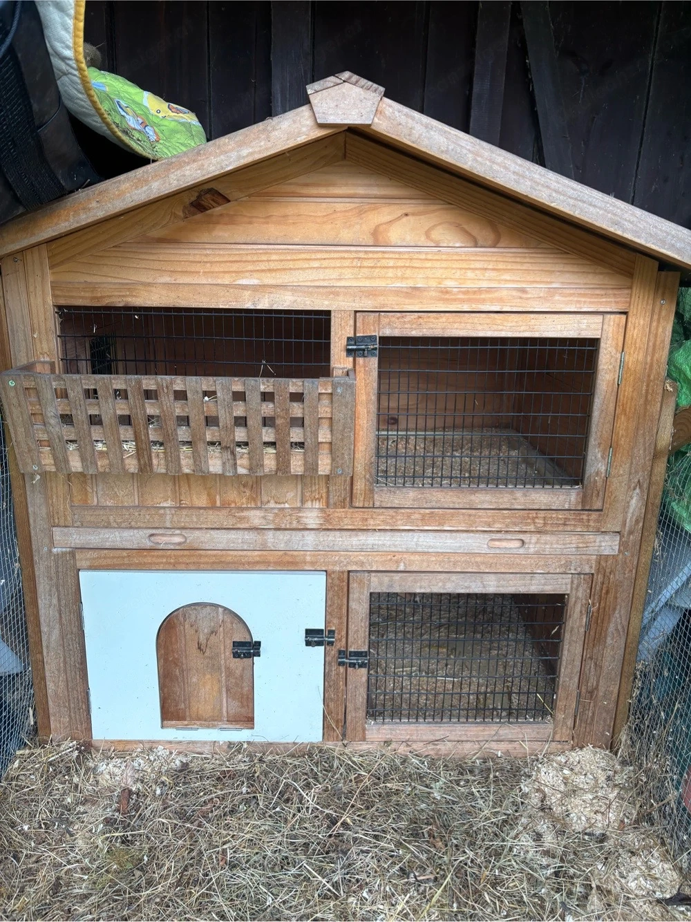 Meerschweinchen  Hasestall 