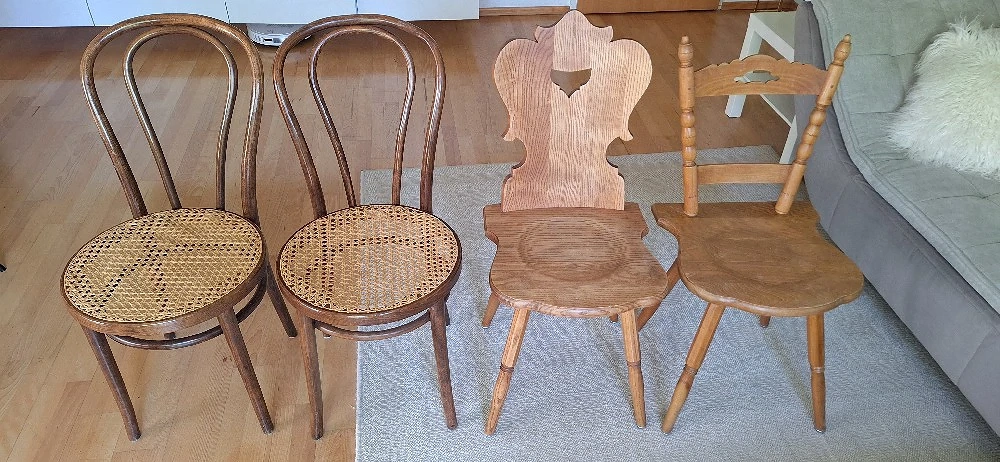 Original Thonet und Bauenstühle