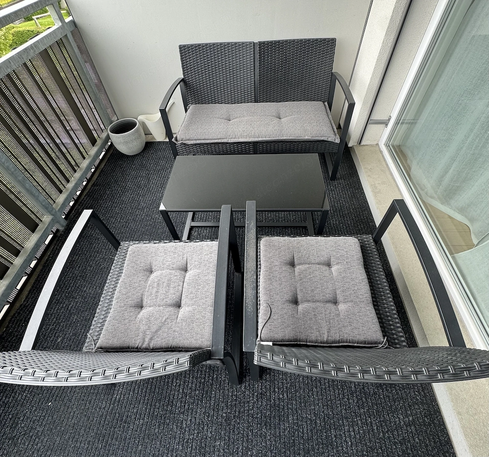 Balkonmöbel zu verschenken