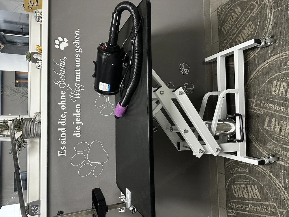 Trimmtisch und Blower