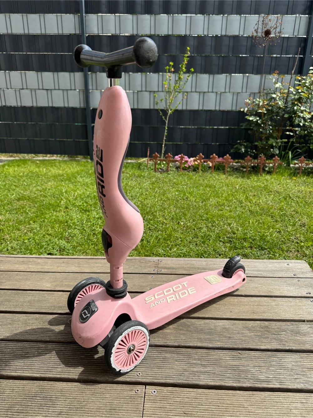 Scoot and Ride Scooter