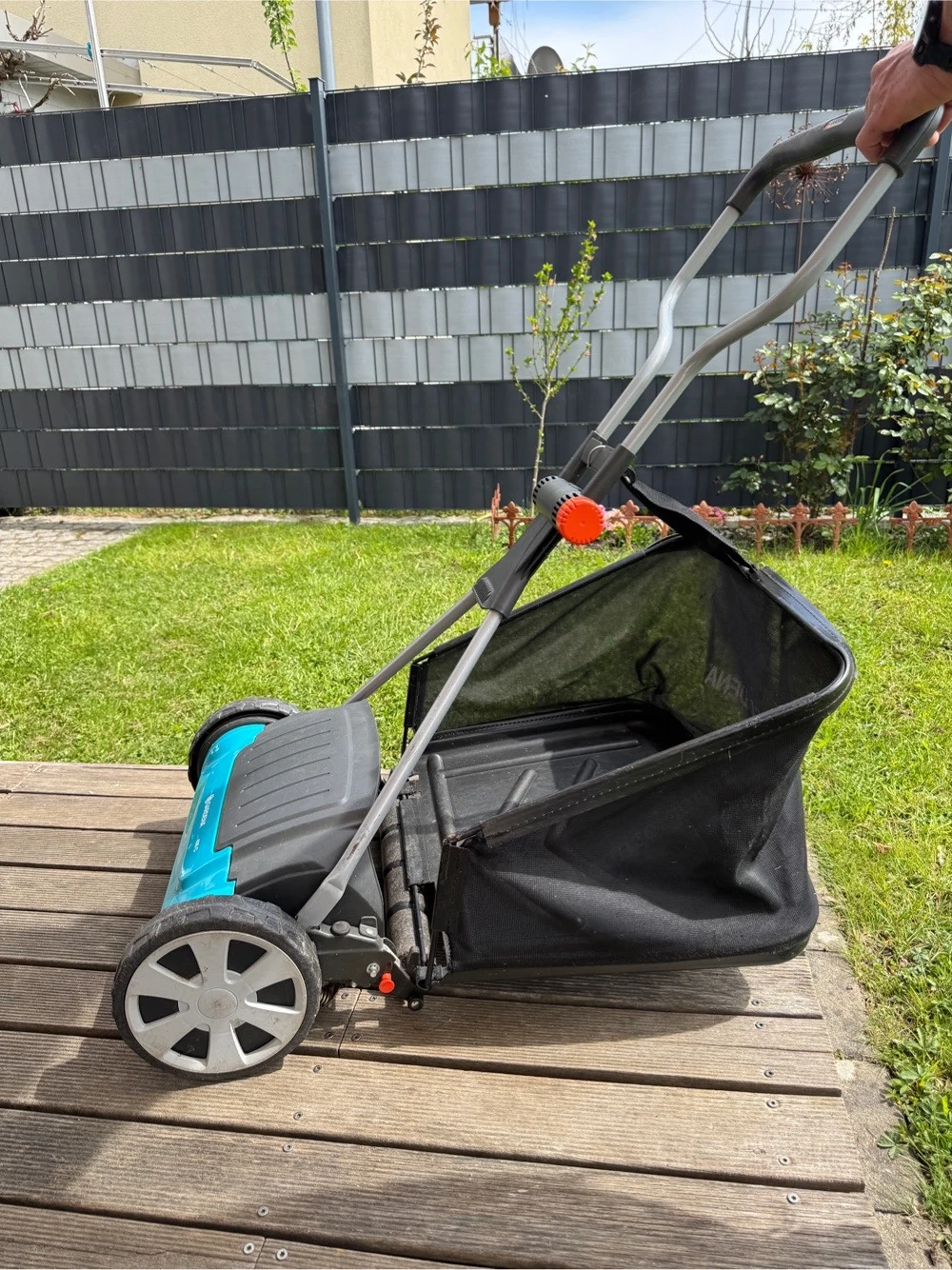 Spindelrasenmäher Gardena 400C mit Auffangkorb