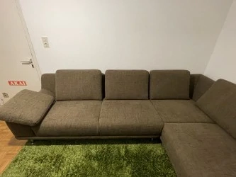 Couch nahezu ungebraucht