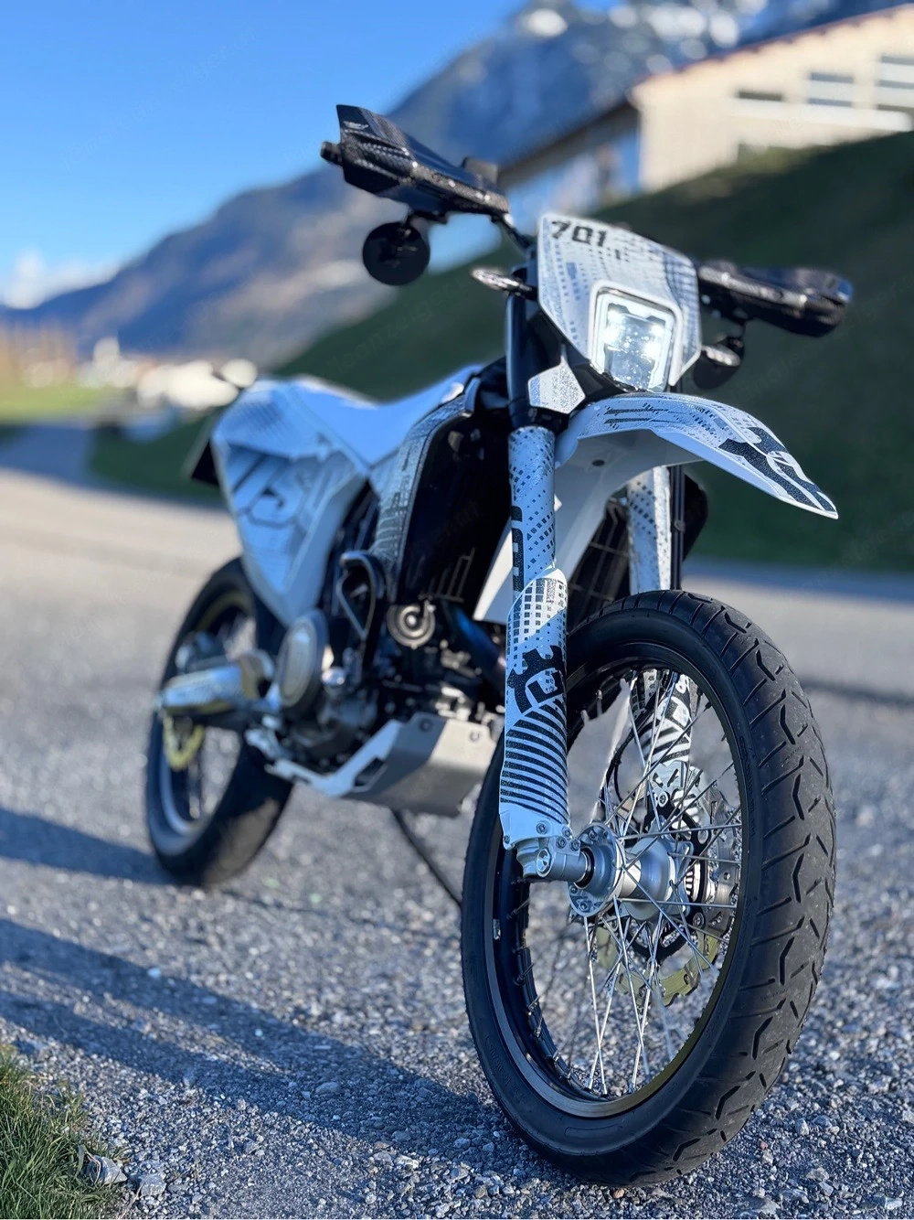 Husqvarna 701 Enduro