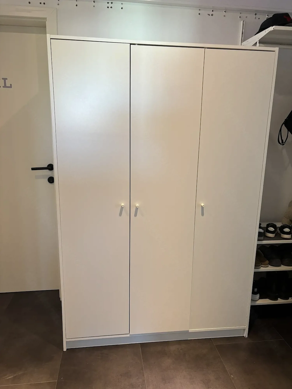 IKEA Klappstad Schrank