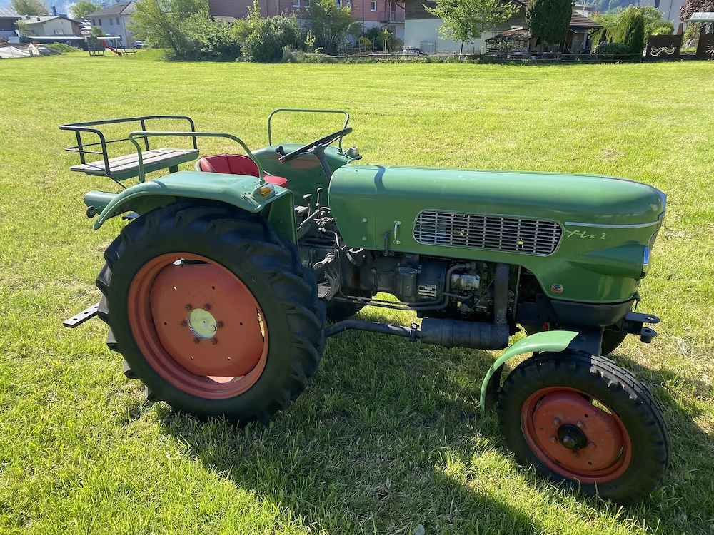Traktor Fendt Fix 2 Dieselross zu verkaufen