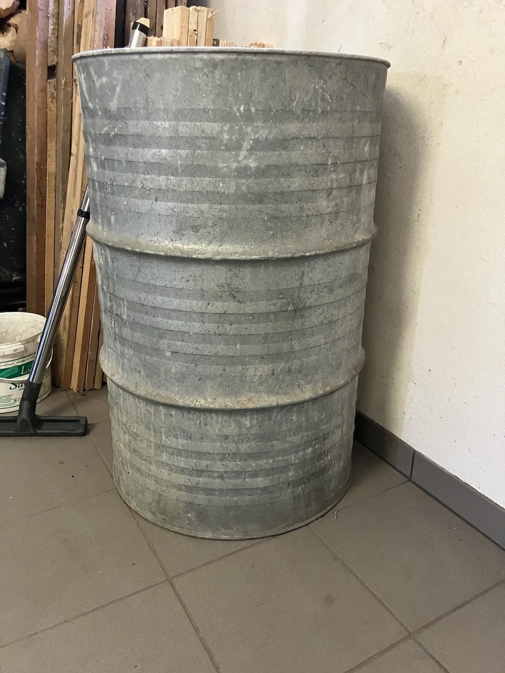 Stahlfass 200l verzinkt