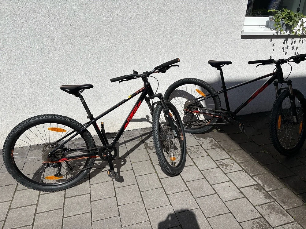 2 Fahrräder Kinder 