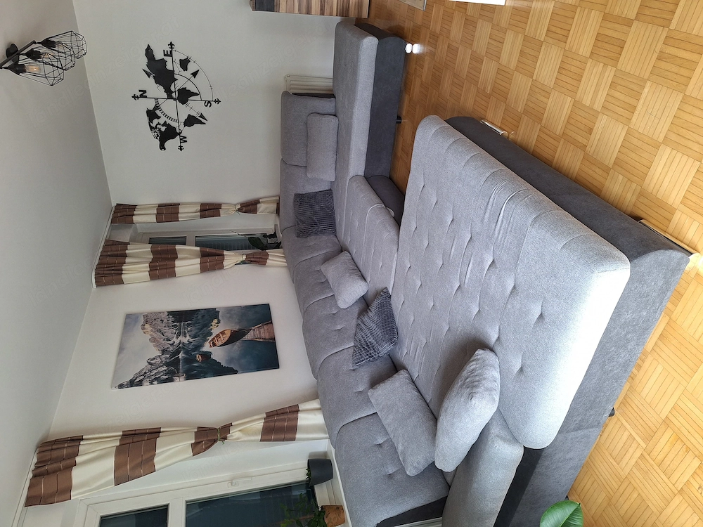 Großes Sofa zu verkaufen