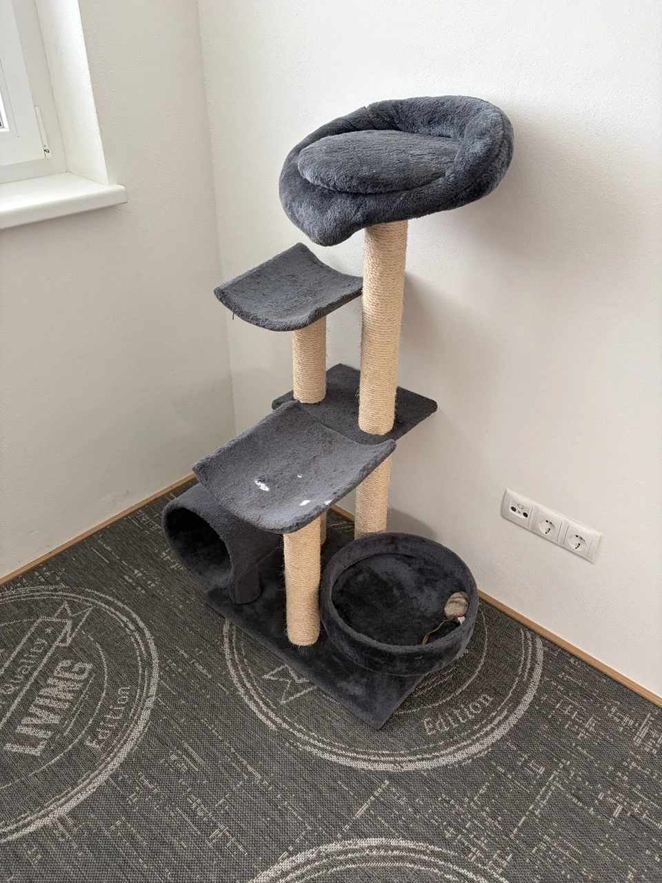 Kratzbaum für Katze