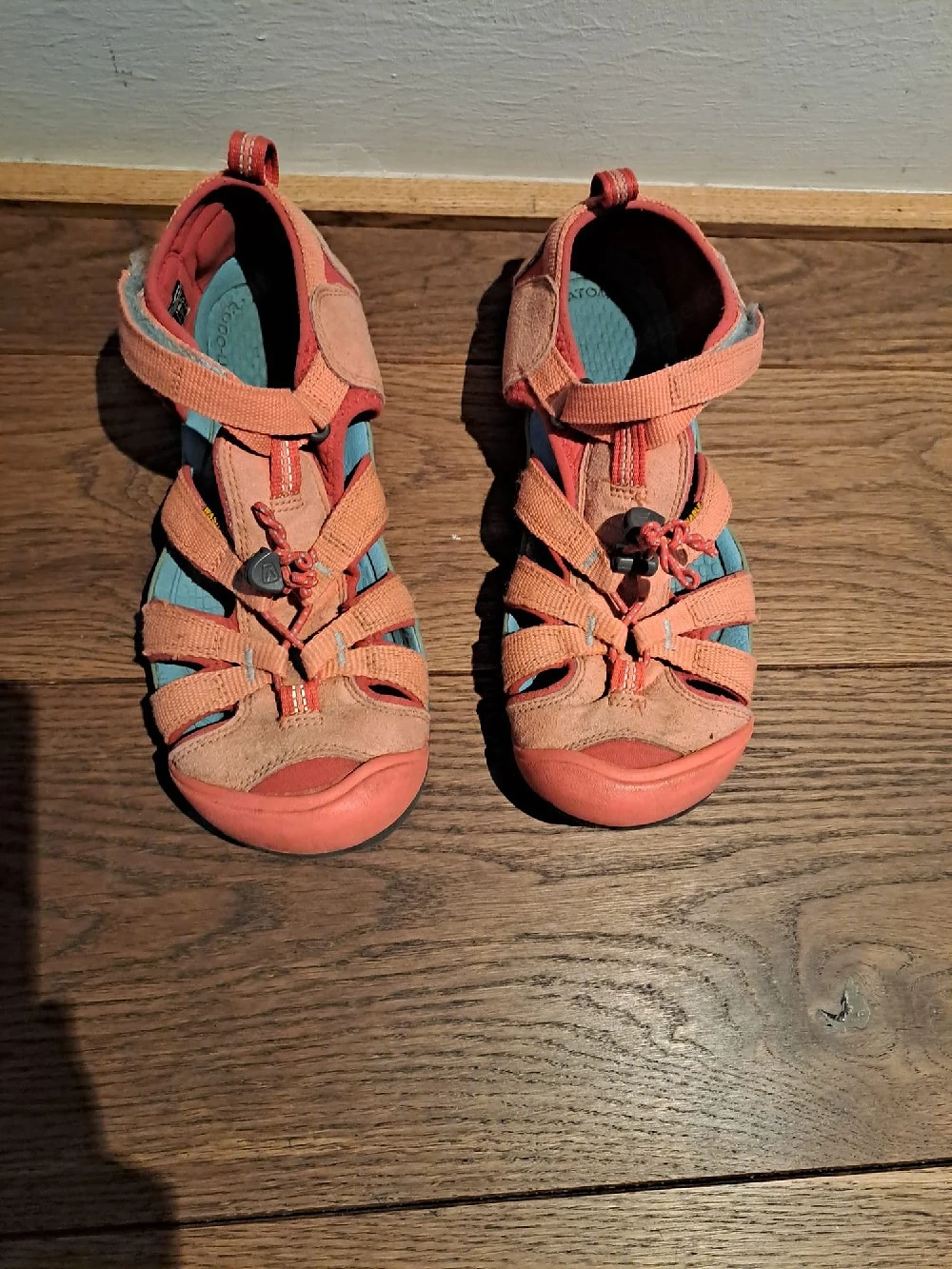 KEEN Sandalen Kinder, Größe 38