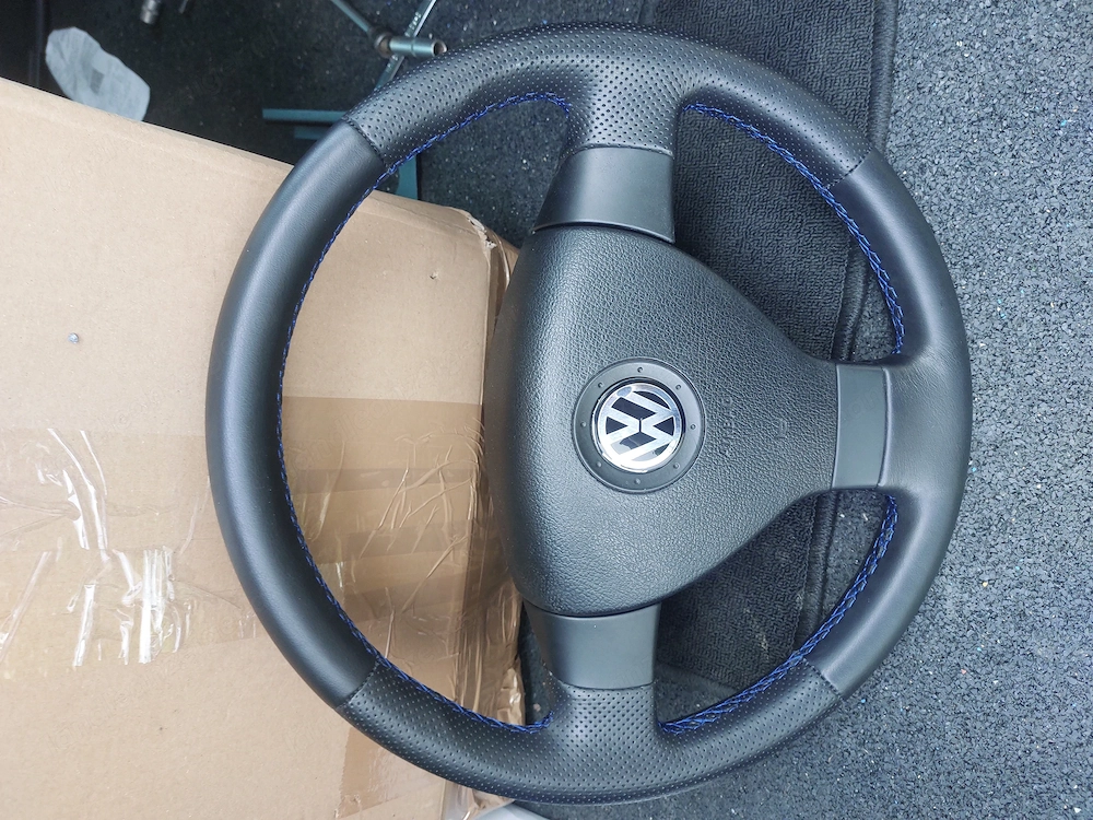 Golf5 t5 neu bezogenes lenkrad