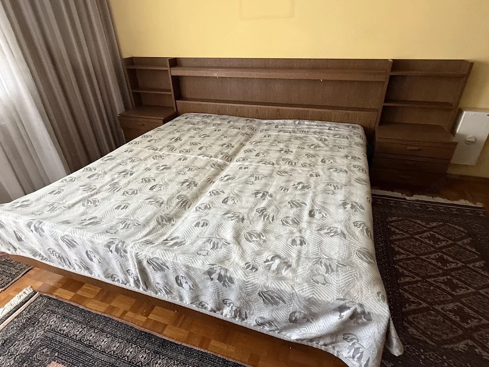 Schlafzimmer komplett