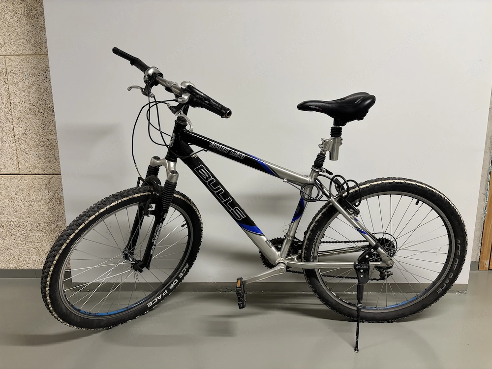 2 Fahrräder (Damen & Herren), Gebraucht