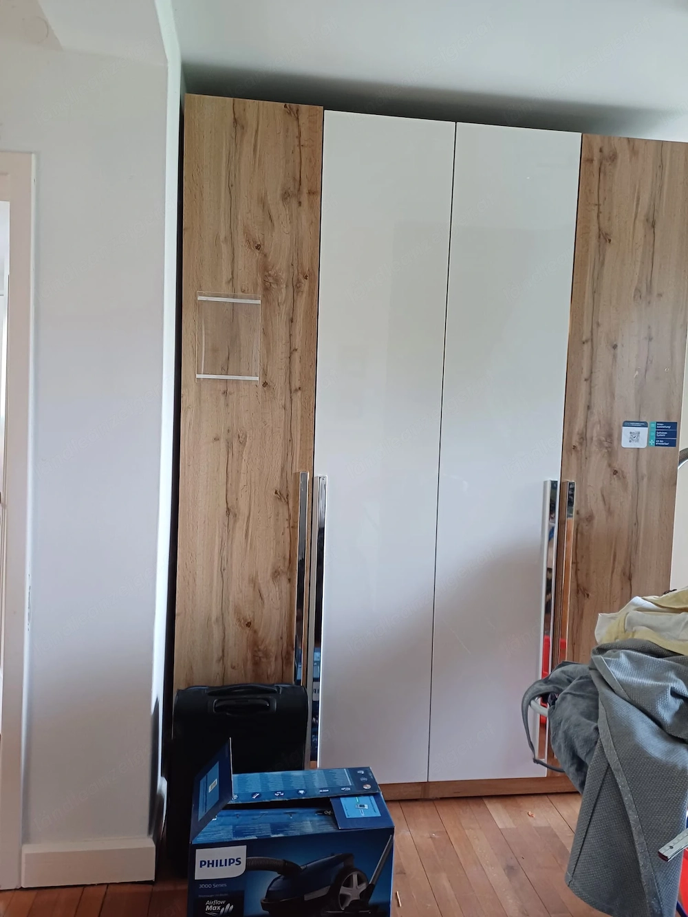 Schrank zu Verschenken