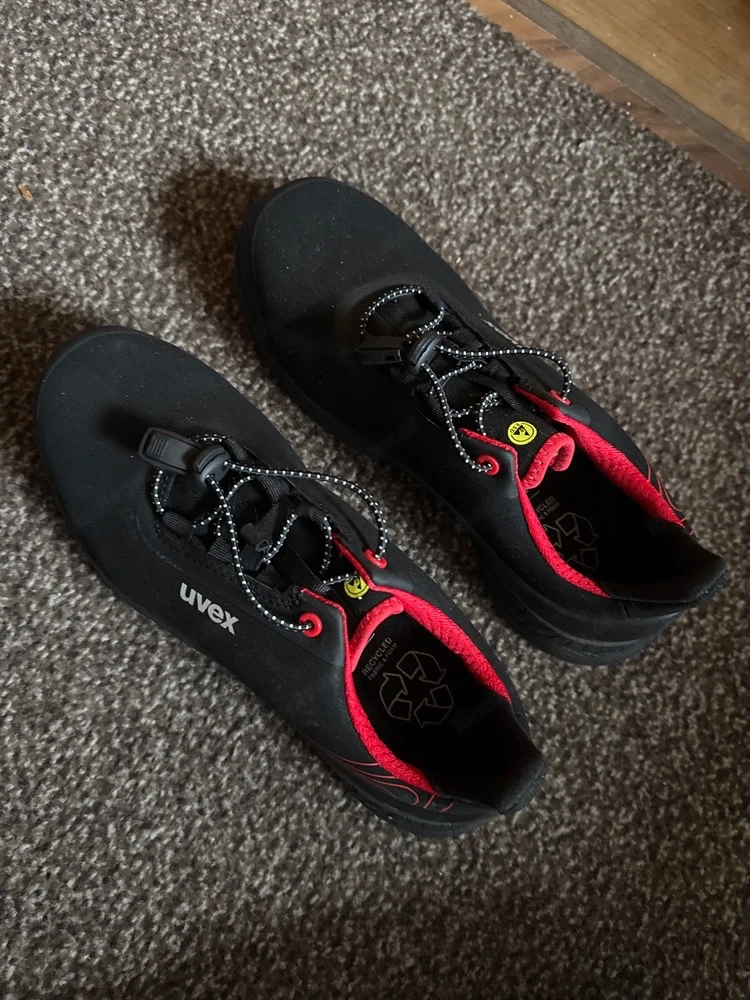 Arbeitsschuhe NEU 