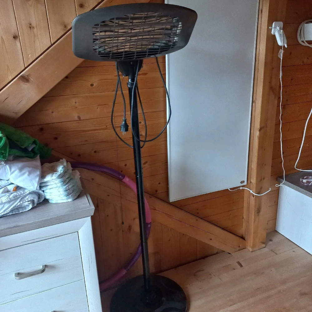 Heizstrahler Höhenverstellbar