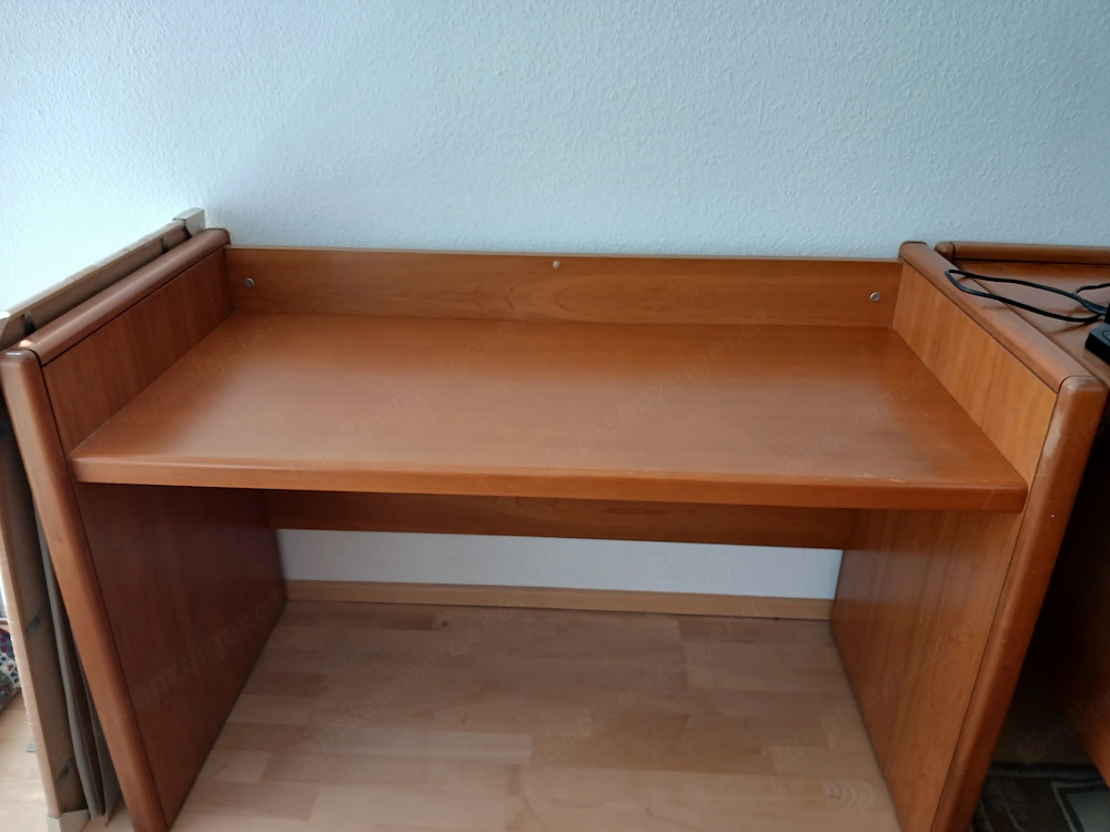 Vollholz Büromöbel, Schreibtisch, Druckerablage, Sideboard