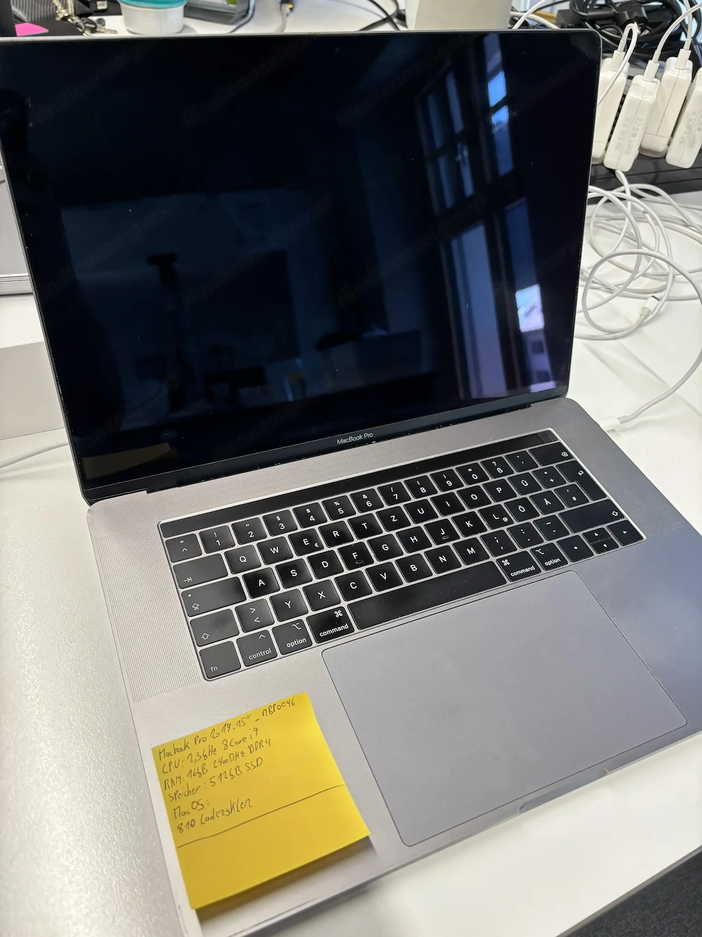MacBook Pro 2019, 15"