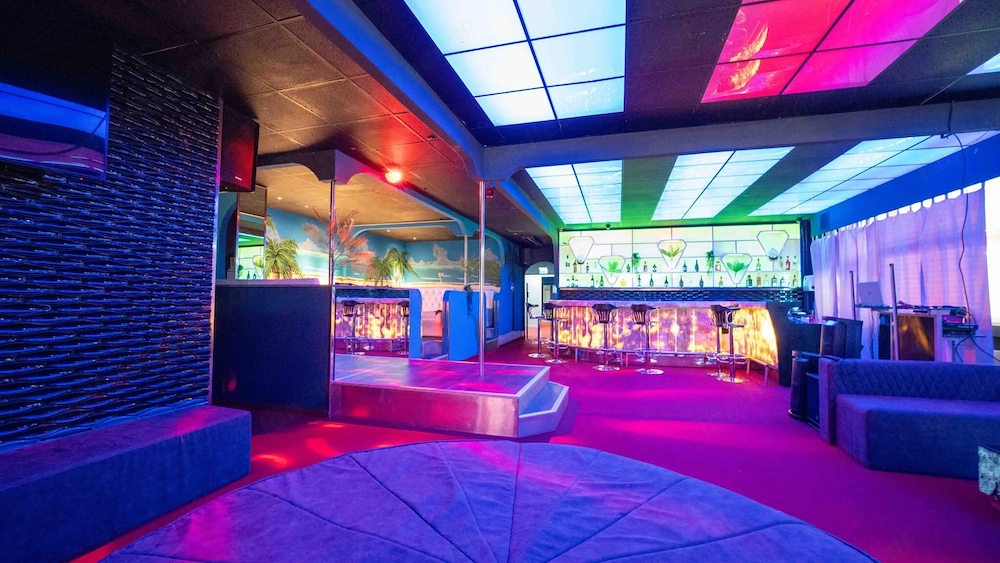 GARANTIERT 1000.- MINDESTENS pro Tag und mehr verdienen! 