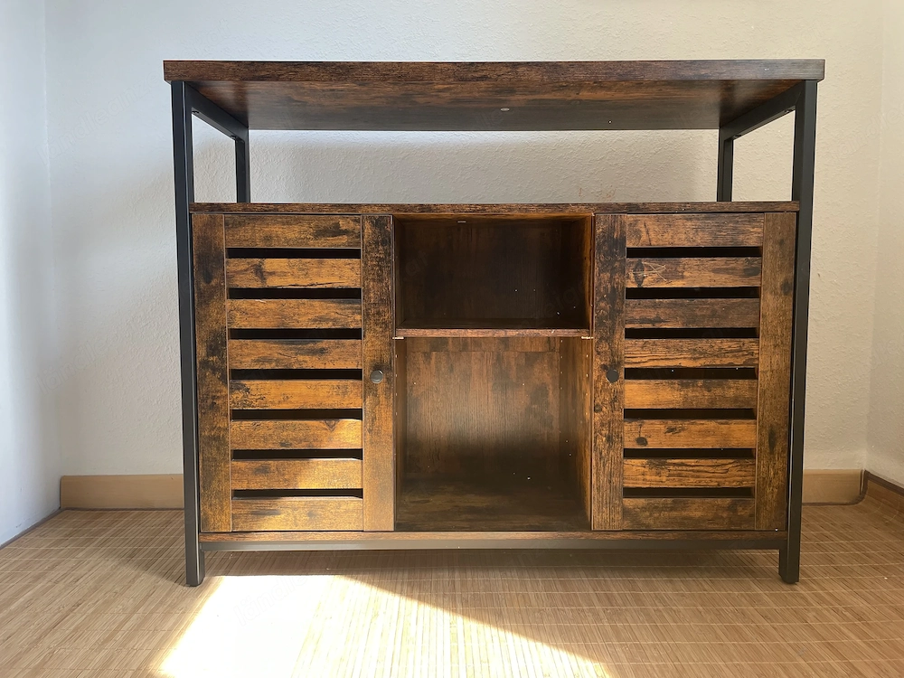 Kommode, Vitrine, Sideboard