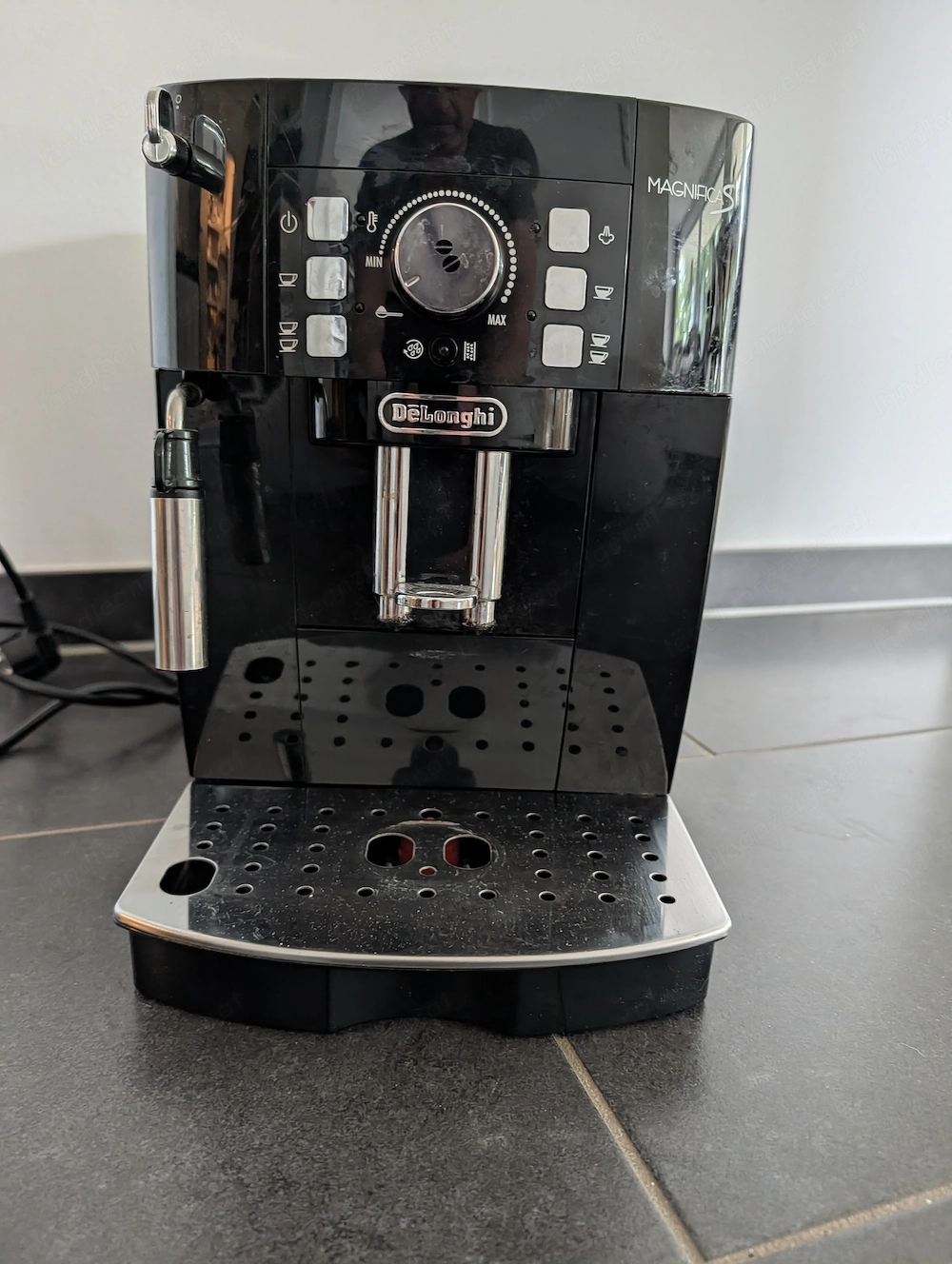 DeLonghi Magnifica S (ECAM 21.117.B)   Top gepflegt inkl. Entkalker
