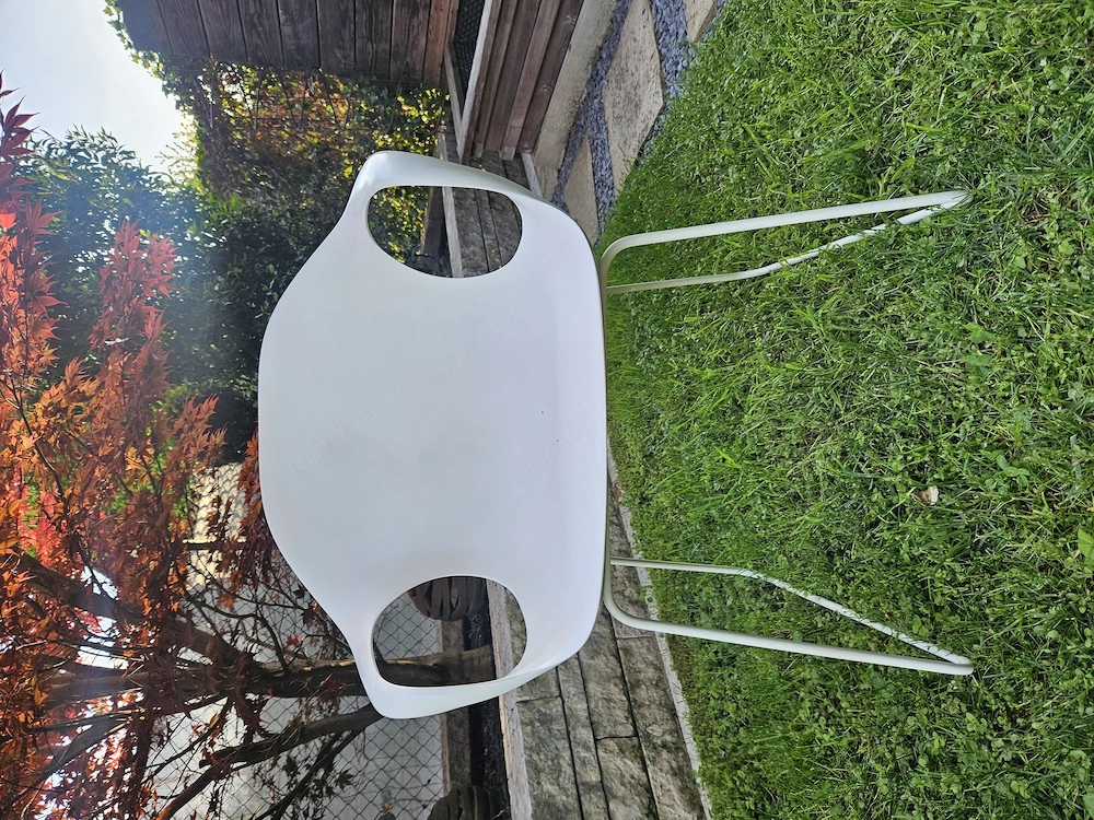 Designer Stuhl Kristalia ELEPHANT mit Kufengestell   Stühle