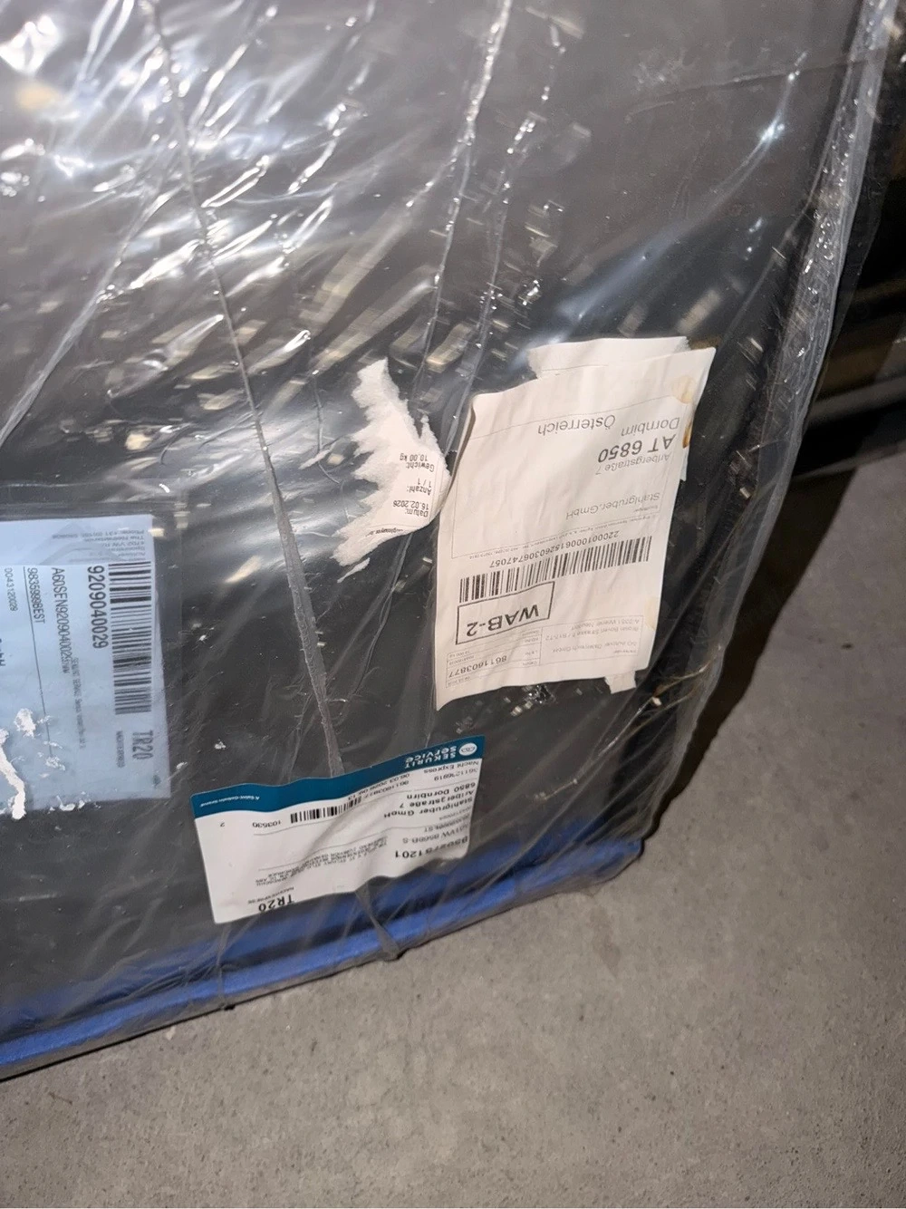 Neue Windschutzscheibe für VW Golf 5 GTI