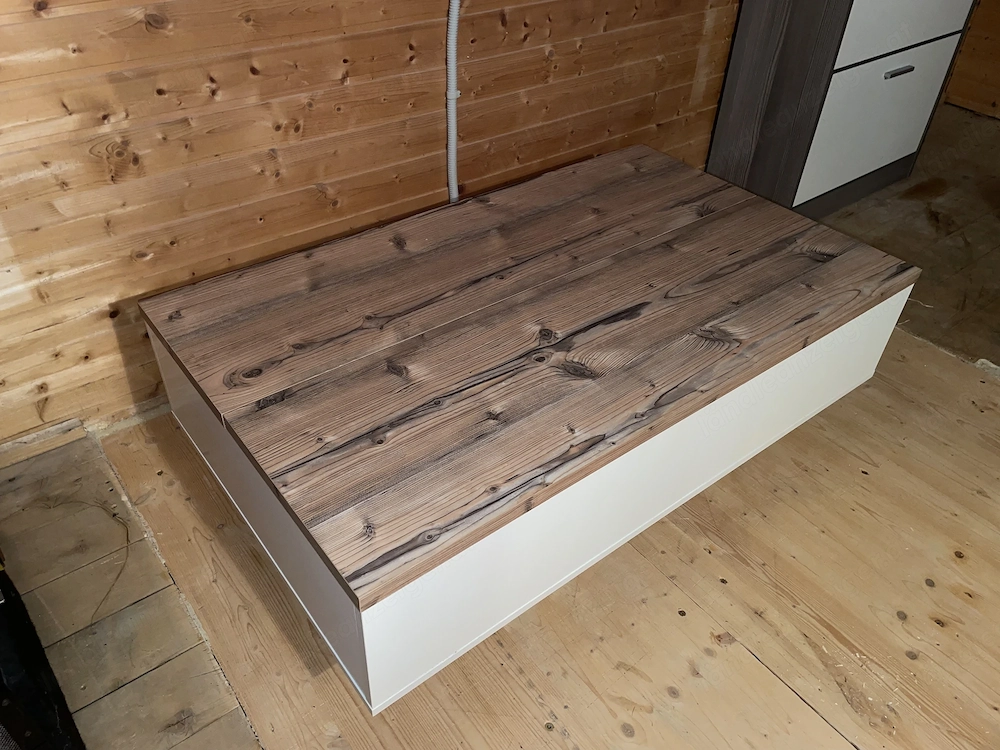 Wohnzimmertish zu verschenken 