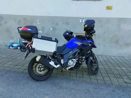 2 seiten Kofer und Kofer Trager