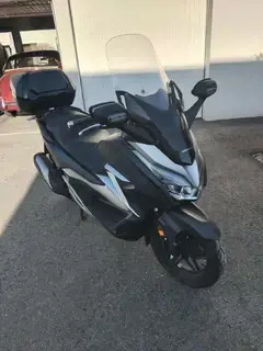 Honda Forza 300