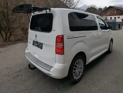 Peugeot Traveller