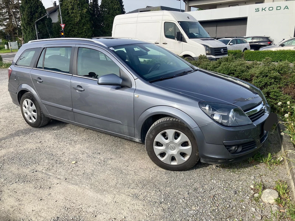 Opel Astra Kombi zu verkaufen
