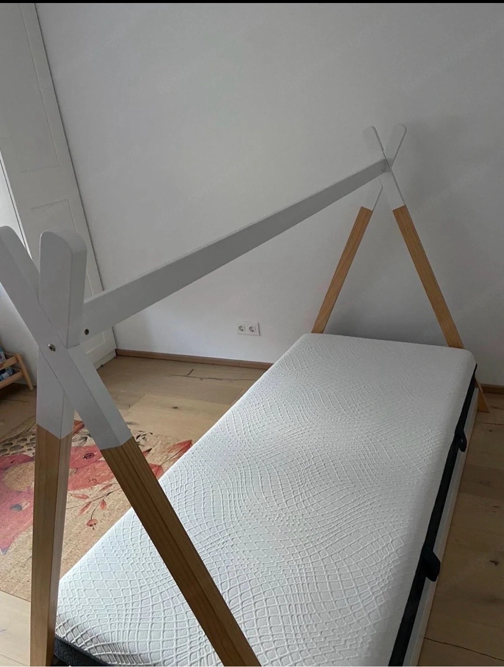 Tipi Kinderbett inkl. Matratze